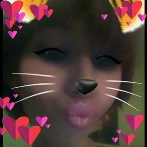 Meet your Posher, Amber